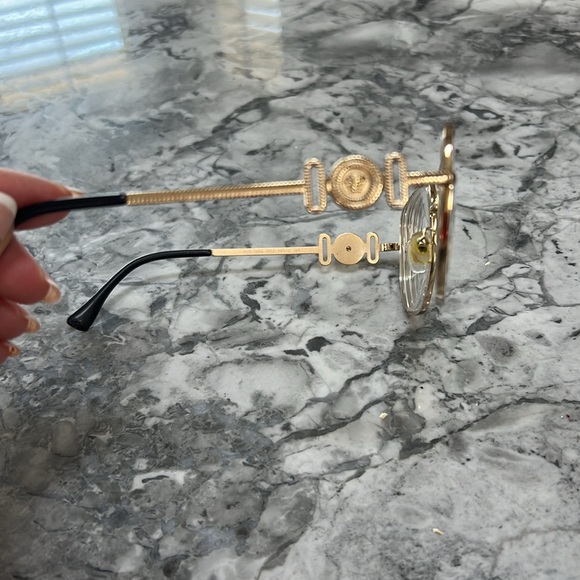 Versace eye glass frames - Picture 5 of 10